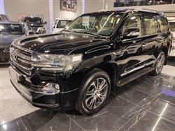 تۆیۆتا لاند کروزەر